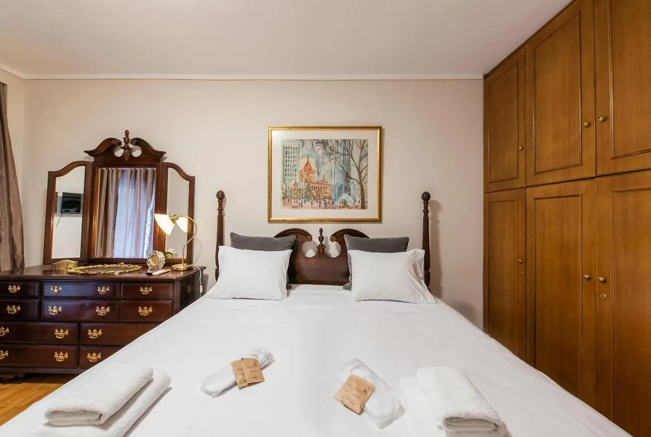 City Moon Seafront 3-Bedroom Apt By Halu! Soluň