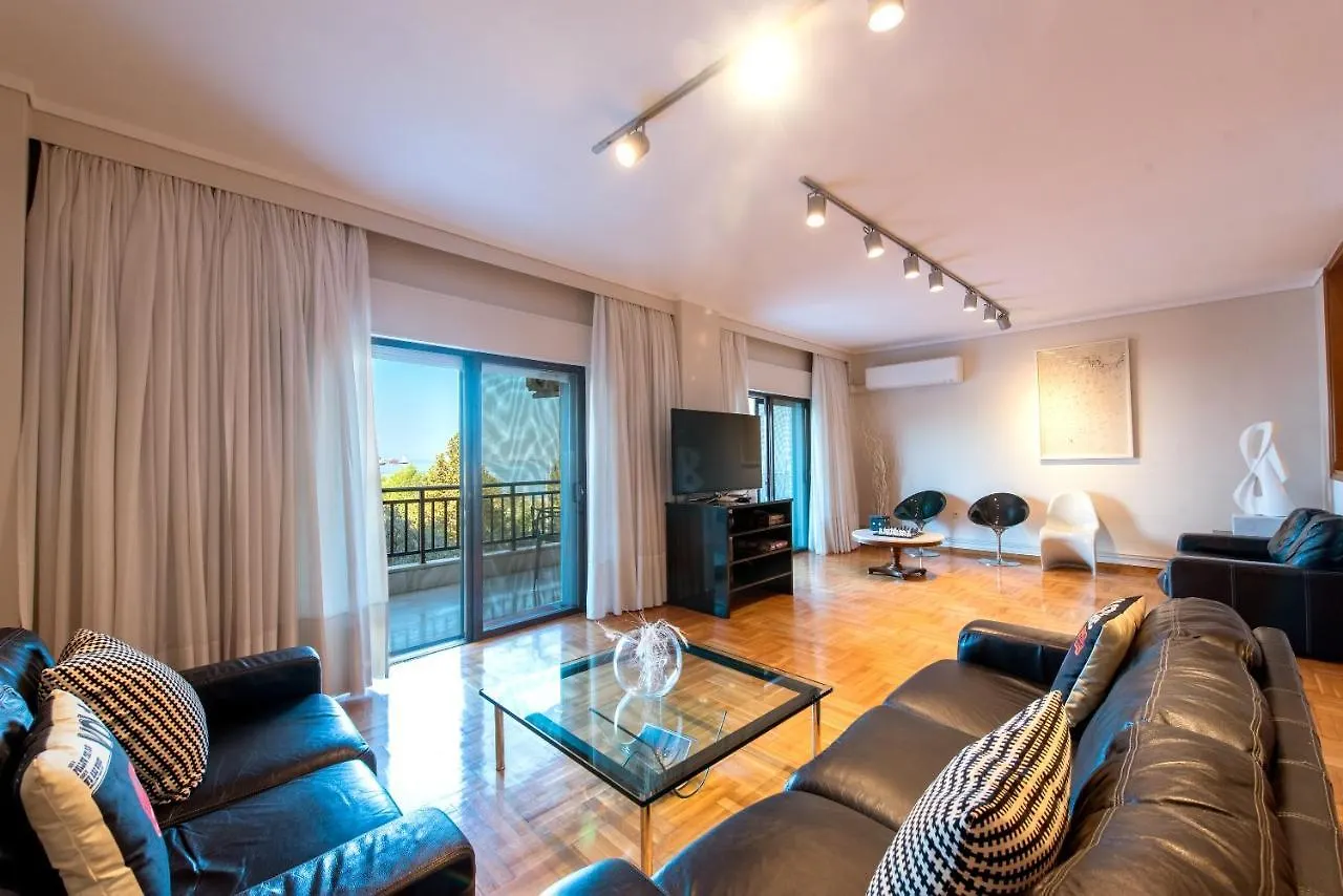 Apartmán City Moon Seafront 3-Bedroom Apt By Halu! Soluň Řecko