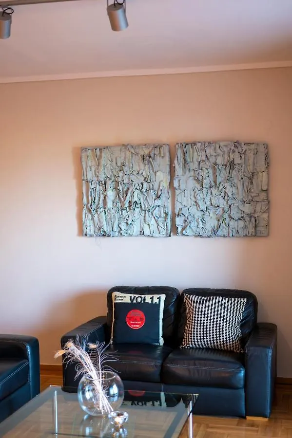 Apartmán City Moon Seafront 3-Bedroom Apt By Halu! Soluň