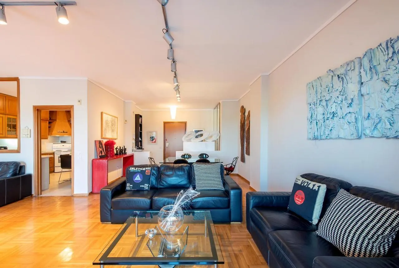 Apartmán City Moon Seafront 3-Bedroom Apt By Halu! Soluň